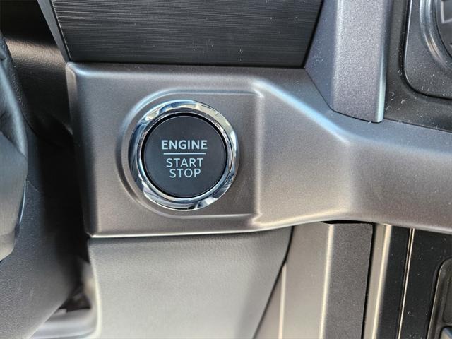 new 2025 Ford F-150 car, priced at $54,995
