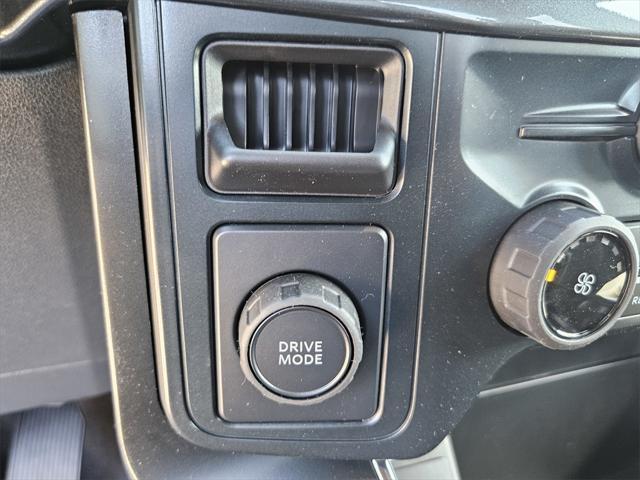 new 2025 Ford F-150 car, priced at $43,366