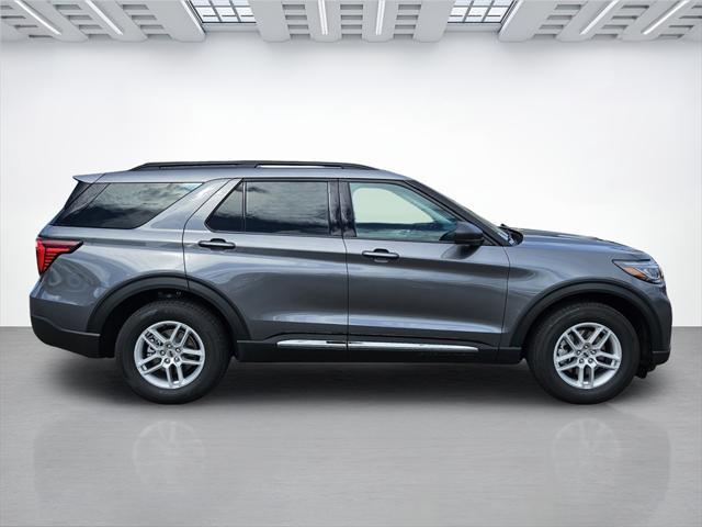 new 2025 Ford Explorer car, priced at $44,870