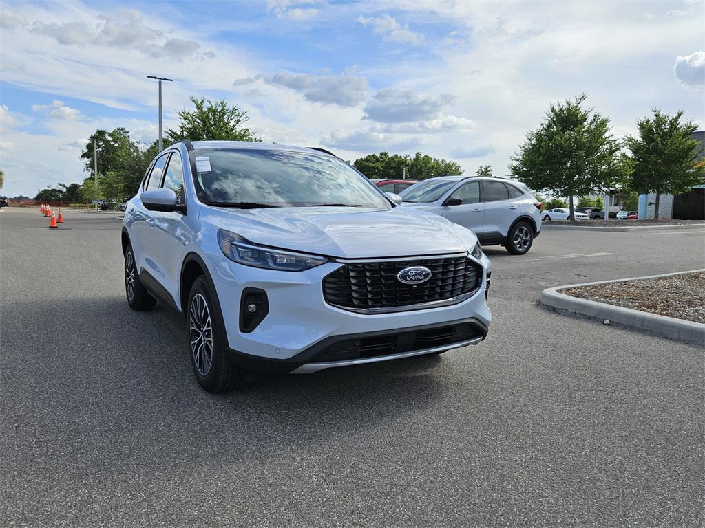 new 2025 Ford Escape PHEV car, priced at $35,495