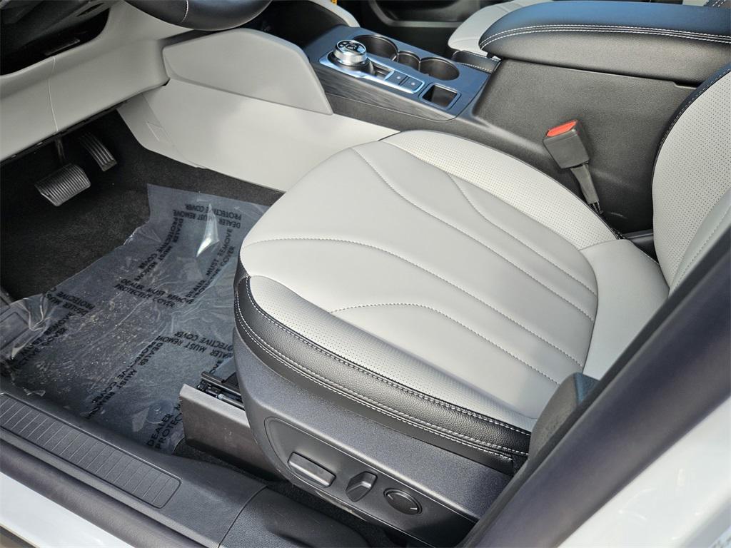 new 2025 Ford Escape PHEV car, priced at $35,495