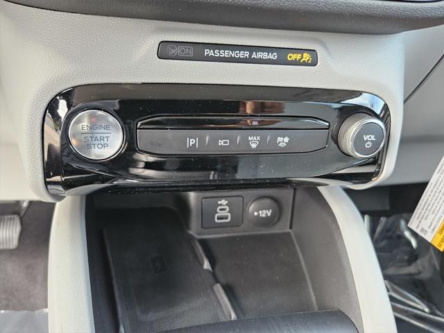 new 2025 Ford Escape car, priced at $38,652