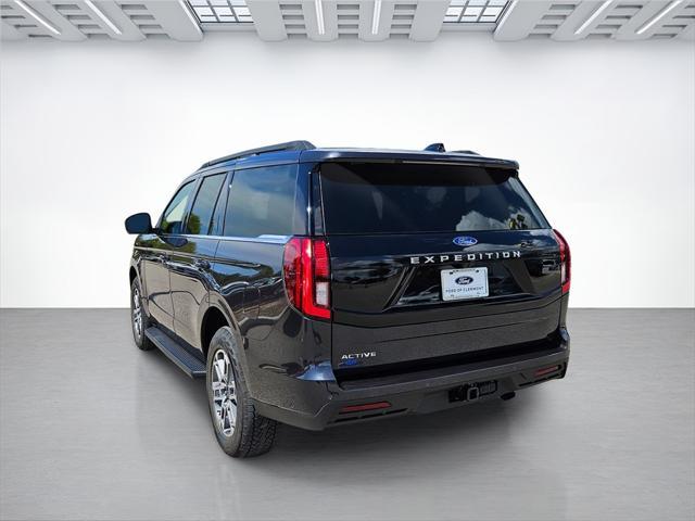 new 2025 Ford Expedition car, priced at $72,920