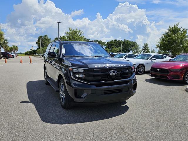new 2025 Ford Expedition car, priced at $72,920