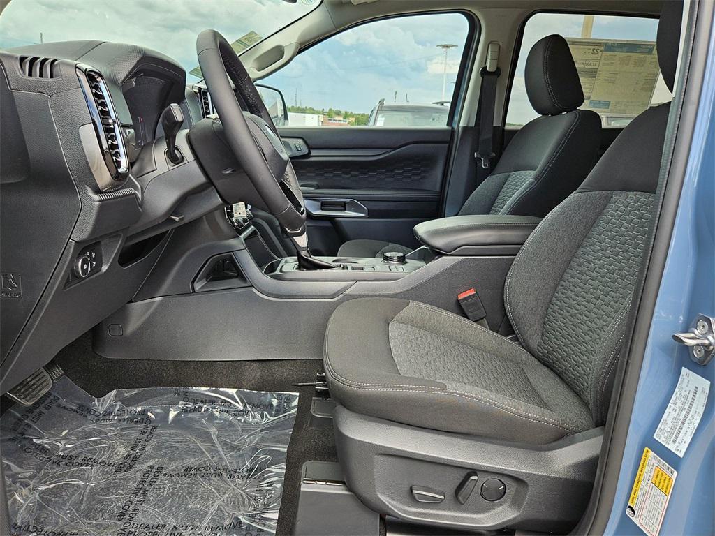 new 2025 Ford Ranger car, priced at $42,077