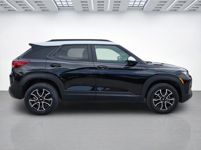 used 2023 Chevrolet TrailBlazer car, priced at $21,245
