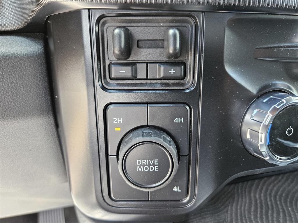 new 2025 Ford F-350 car, priced at $98,290