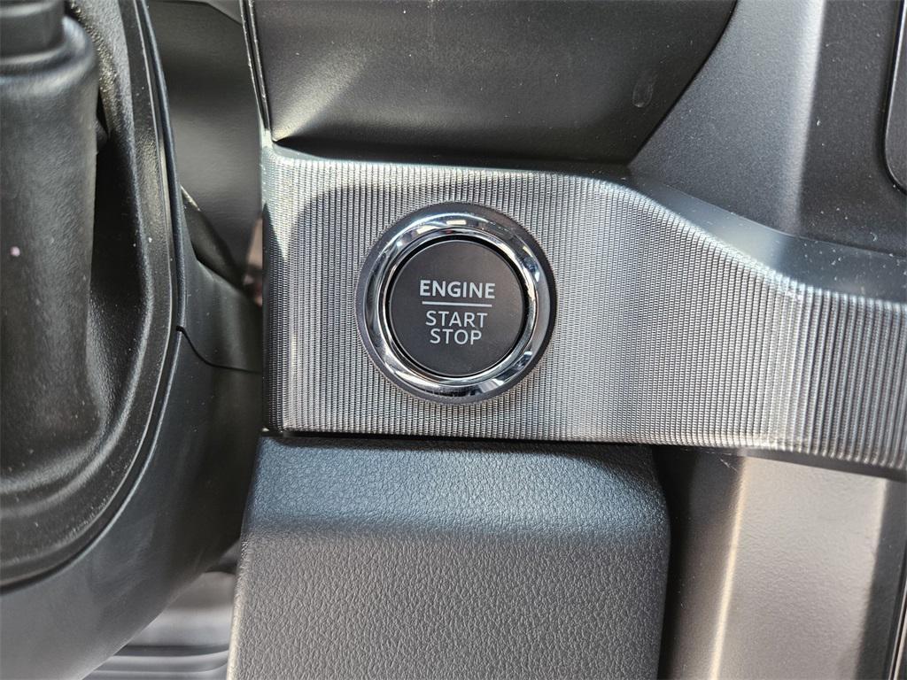 new 2025 Ford F-350 car, priced at $98,290