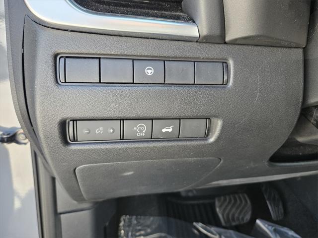 used 2023 Nissan Rogue car, priced at $23,591
