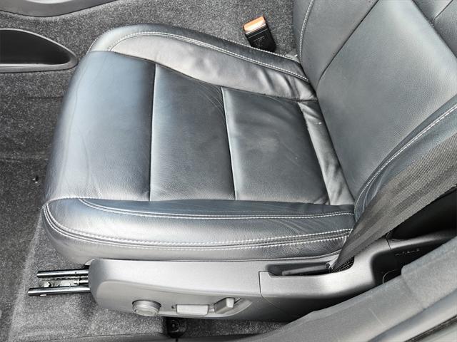 used 2022 Volvo XC40 car, priced at $22,591