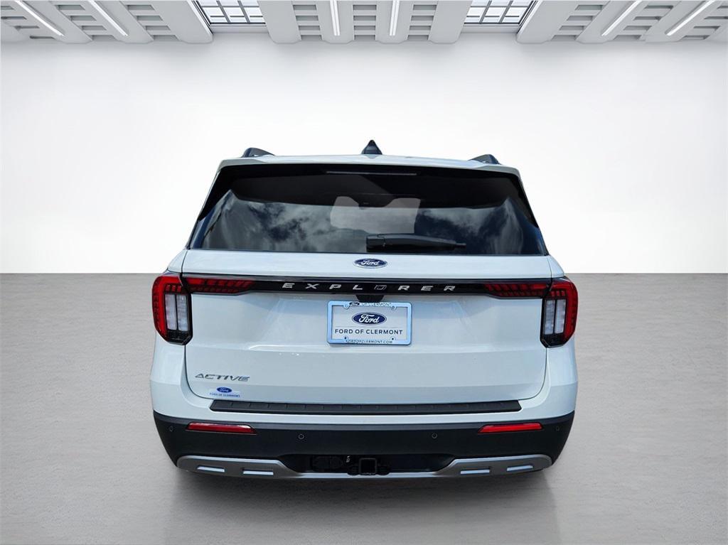 new 2025 Ford Explorer car, priced at $42,885