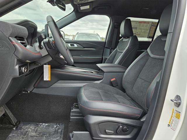 new 2025 Ford Explorer car, priced at $55,477