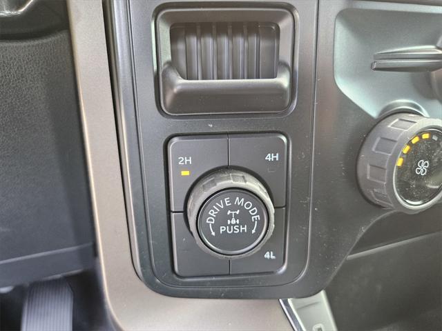 new 2025 Ford F-150 car, priced at $50,127