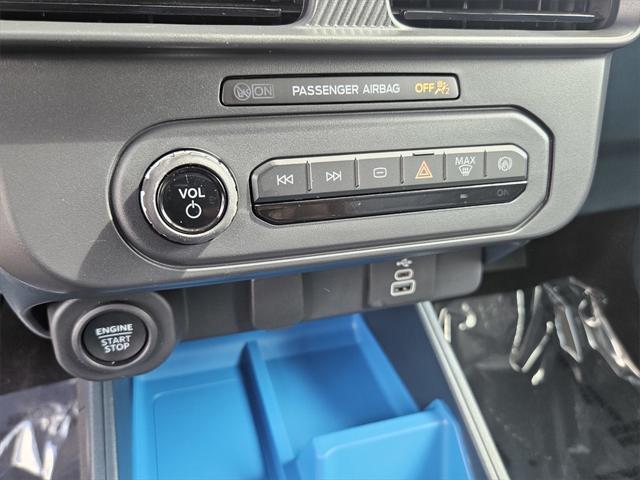 new 2025 Ford Maverick car, priced at $35,901