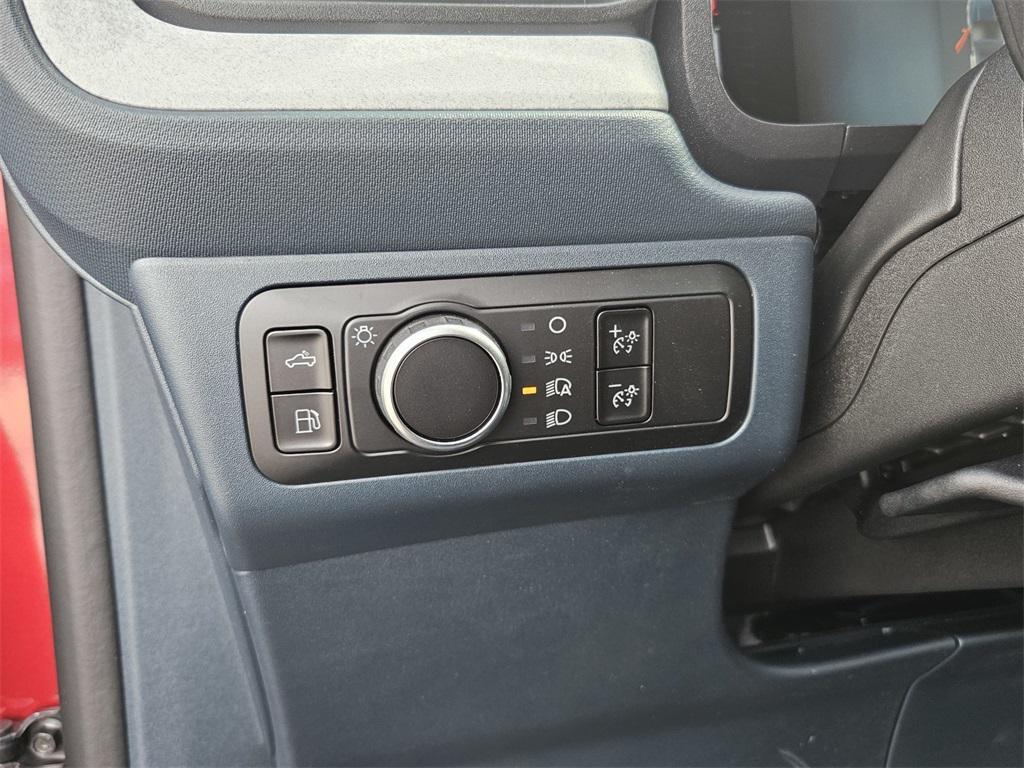 new 2025 Ford Maverick car, priced at $35,901
