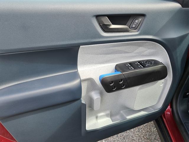 new 2025 Ford Maverick car, priced at $35,901