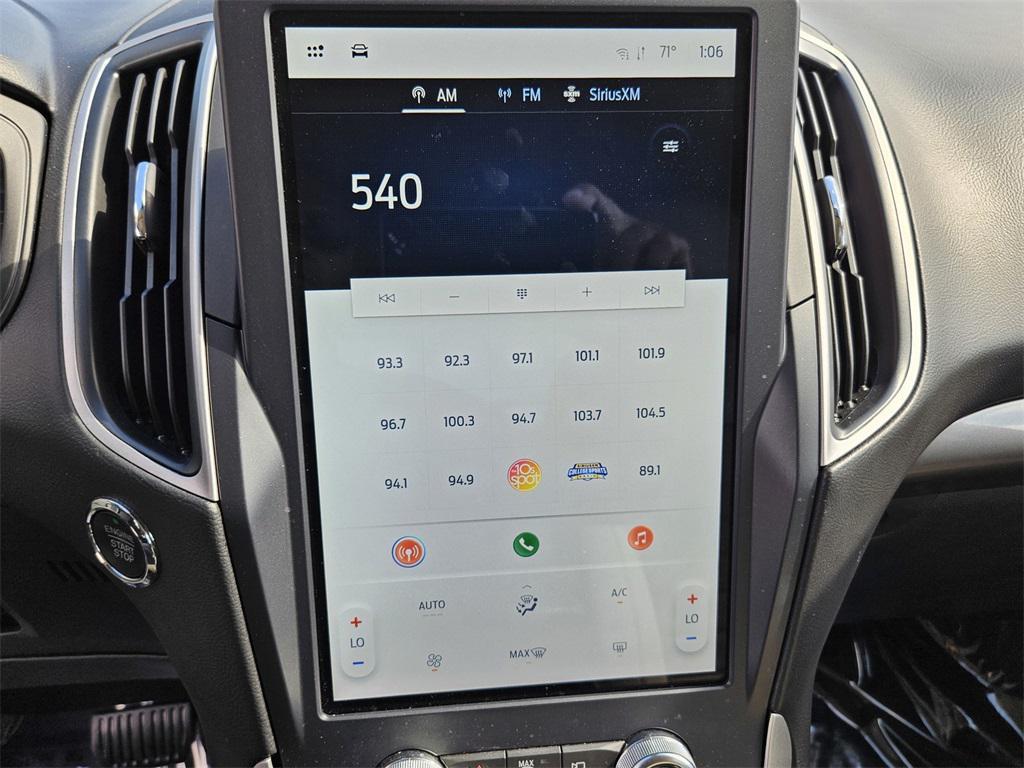 used 2024 Ford Edge car, priced at $24,992