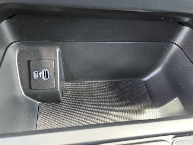 used 2023 Ford F-150 car, priced at $30,991