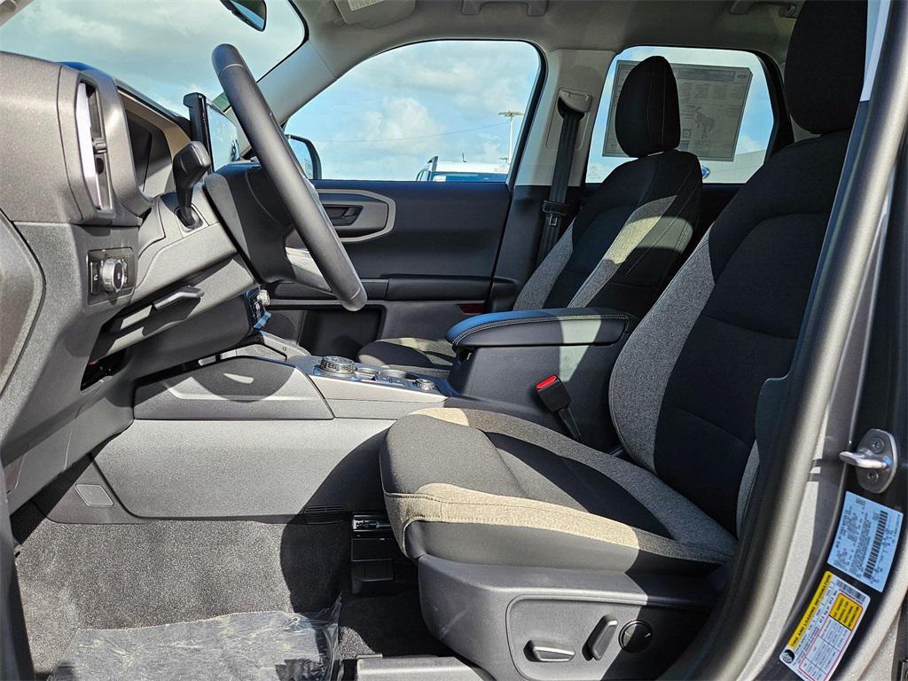 new 2025 Ford Bronco Sport car, priced at $32,725