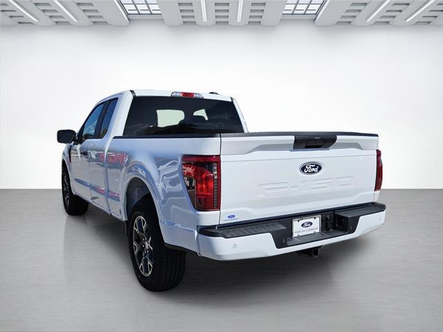 new 2024 Ford F-150 car, priced at $40,492