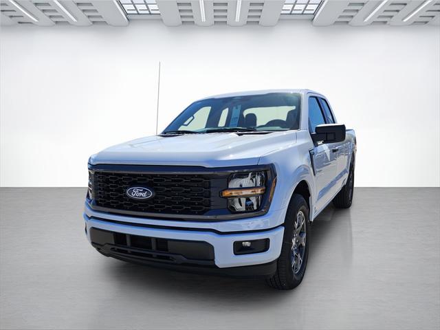 new 2024 Ford F-150 car, priced at $40,492