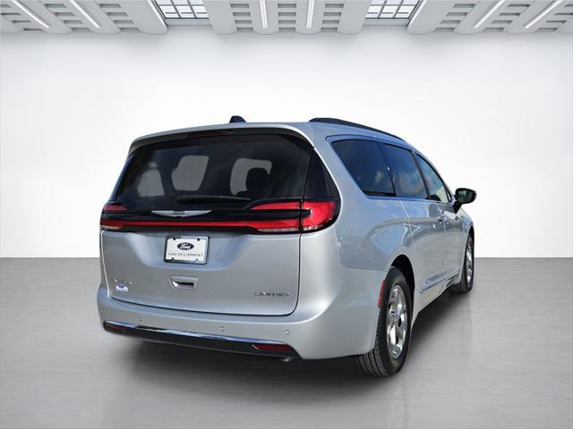 used 2023 Chrysler Pacifica car, priced at $41,491