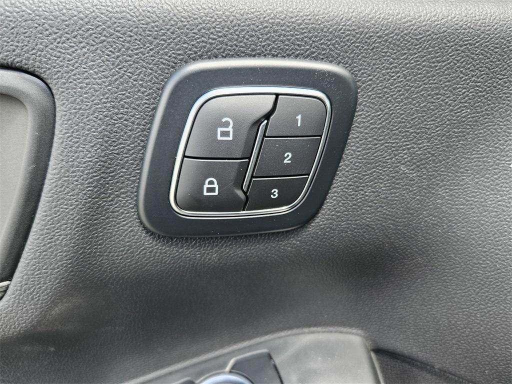 new 2025 Ford Escape PHEV car, priced at $38,651