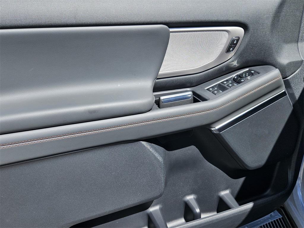 new 2025 Ford Expedition car, priced at $66,455