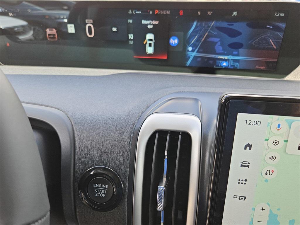 new 2025 Ford Expedition car, priced at $66,455