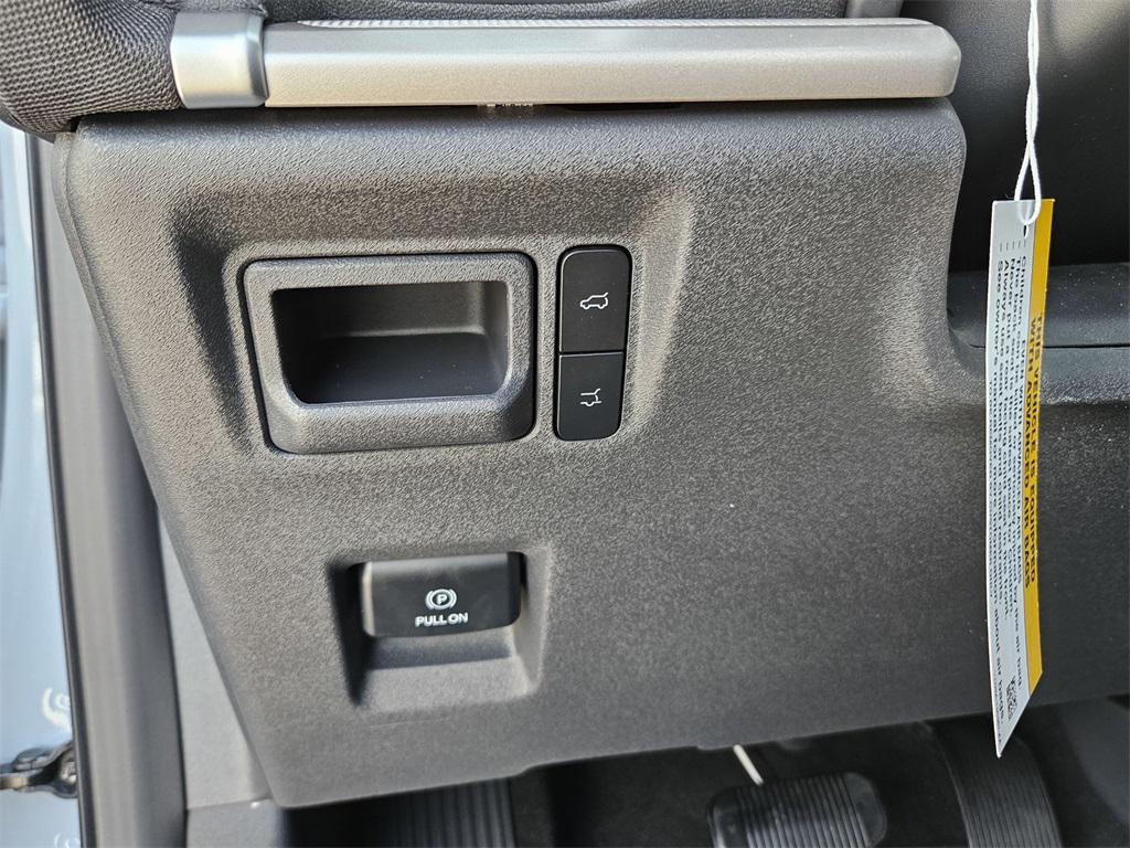 new 2025 Ford Expedition car, priced at $66,455