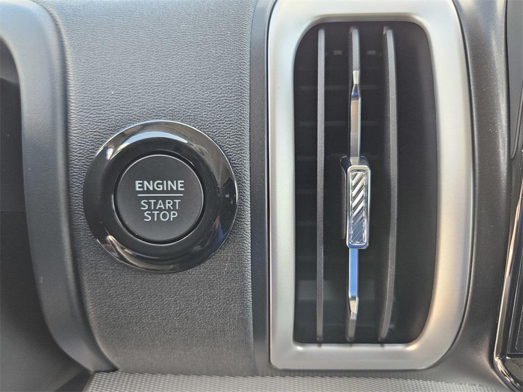 new 2025 Ford Expedition car, priced at $66,455