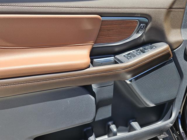 new 2025 Ford Expedition Max car, priced at $85,798