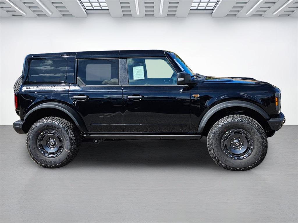 new 2025 Ford Bronco car, priced at $65,040