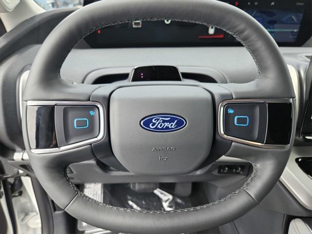 new 2025 Ford Expedition car, priced at $69,205