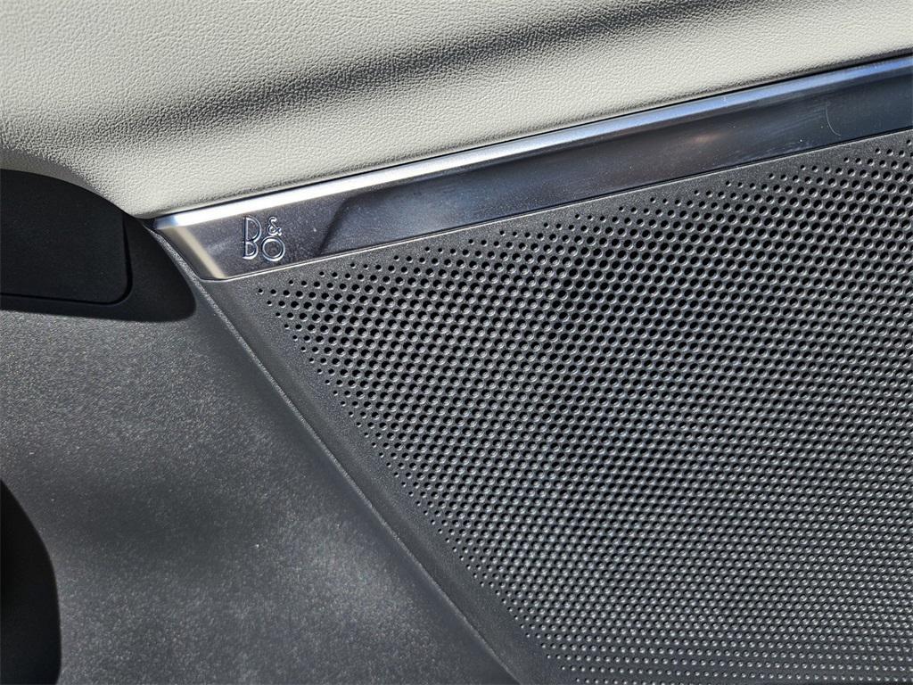 new 2025 Ford Expedition car, priced at $91,610