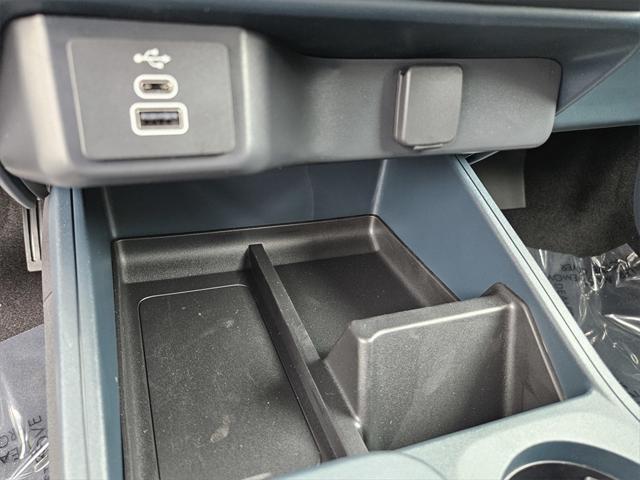 new 2025 Ford Maverick car, priced at $29,461