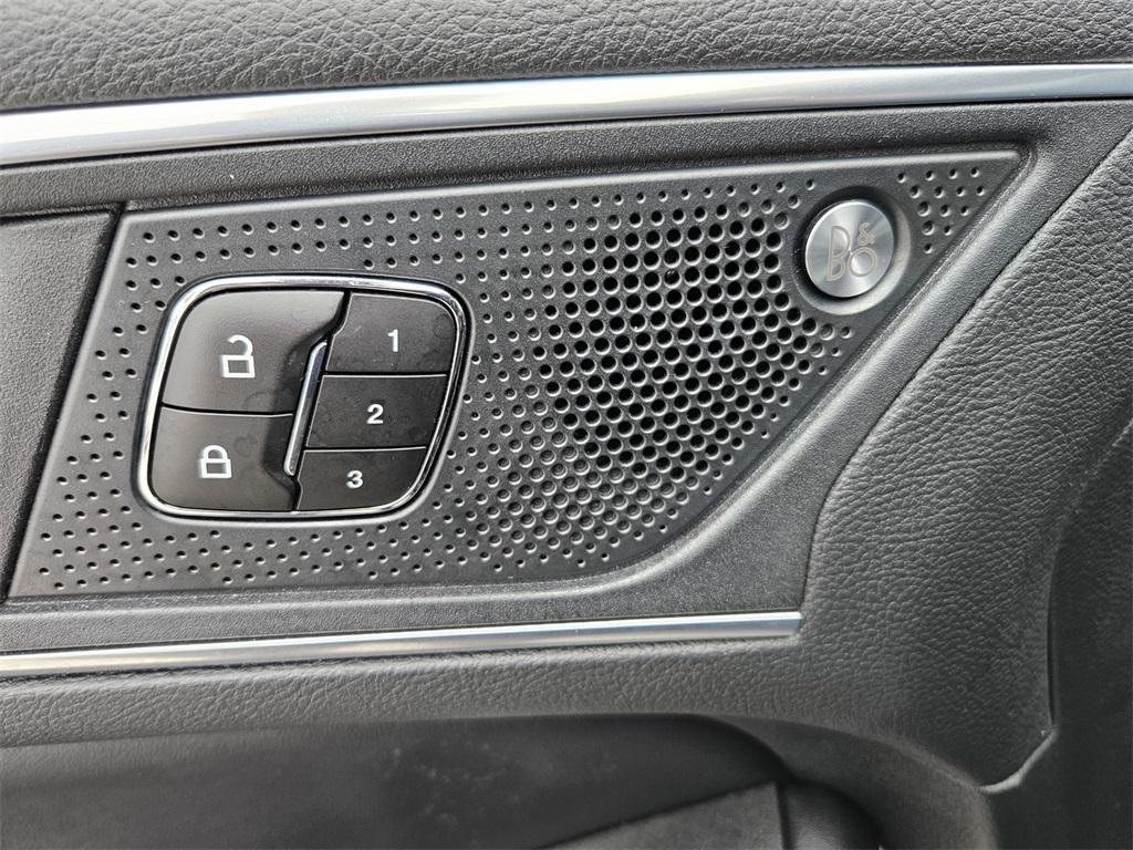 used 2023 Ford Edge car, priced at $31,421