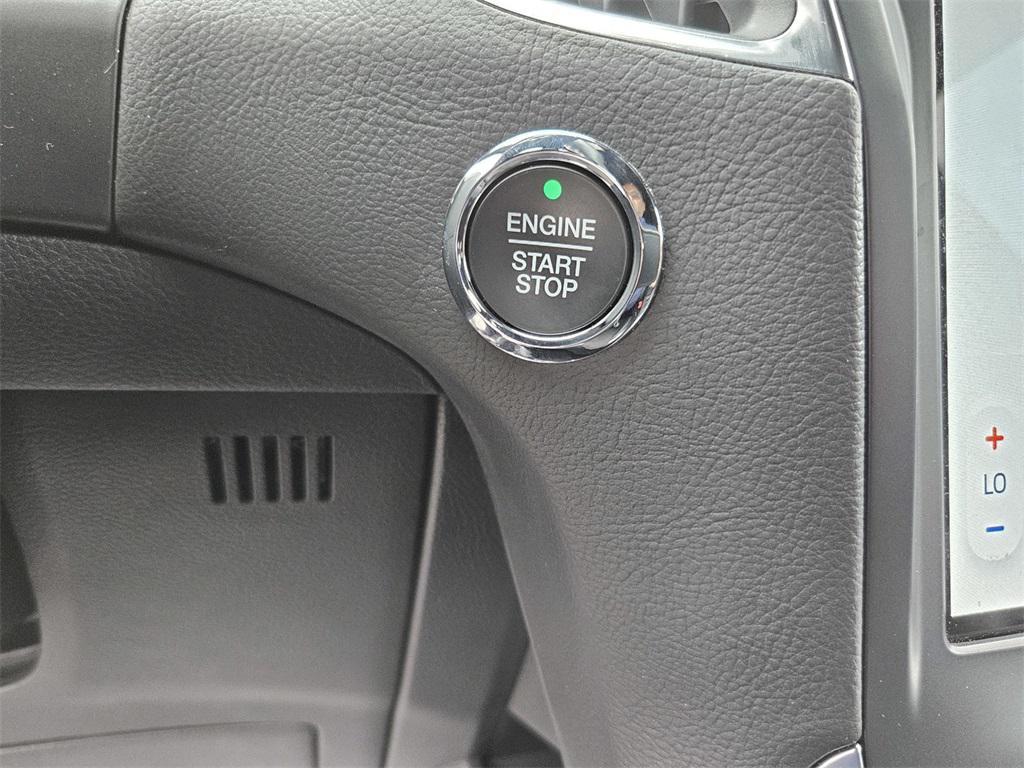 used 2023 Ford Edge car, priced at $31,421