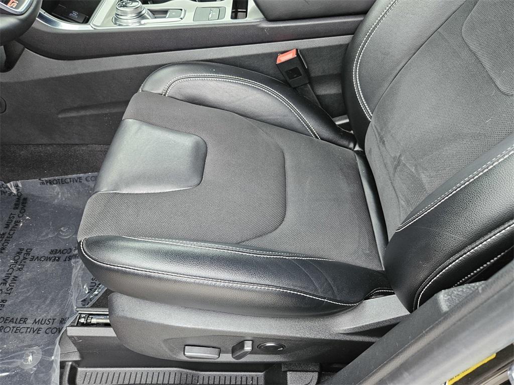 used 2023 Ford Edge car, priced at $31,421