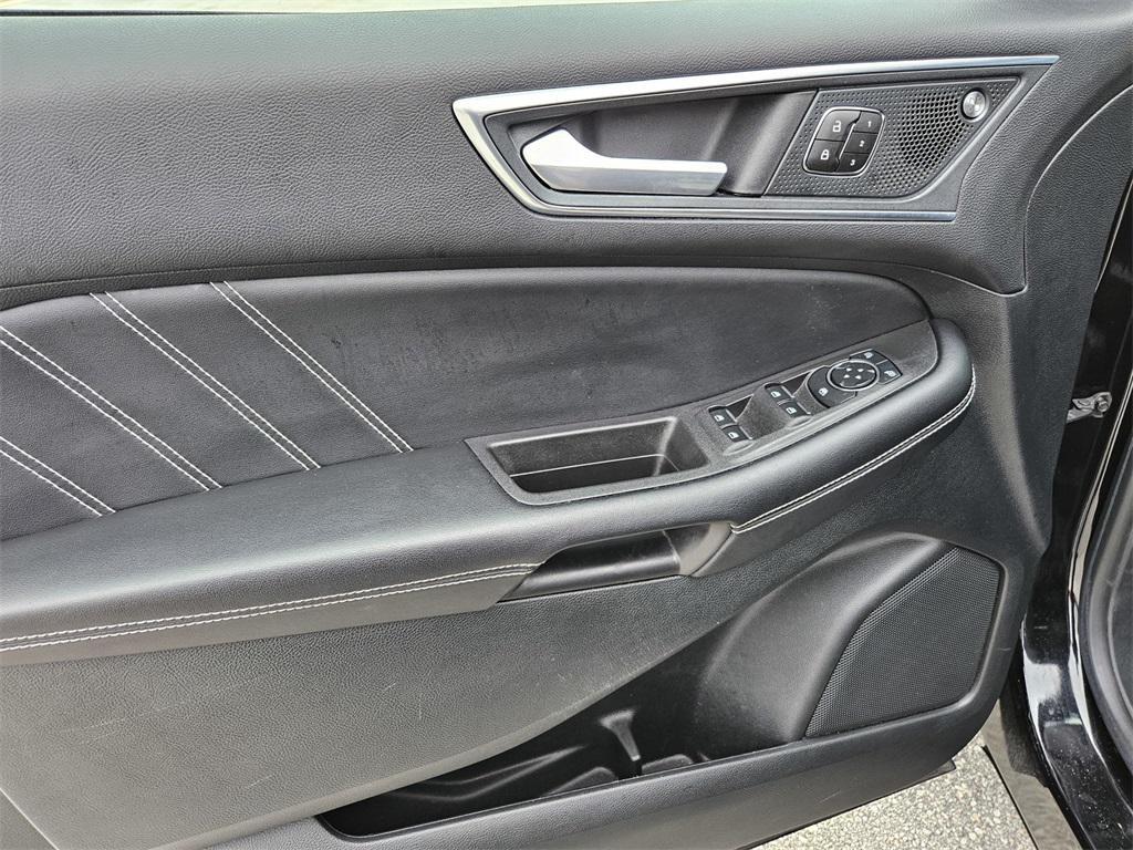 used 2023 Ford Edge car, priced at $31,421