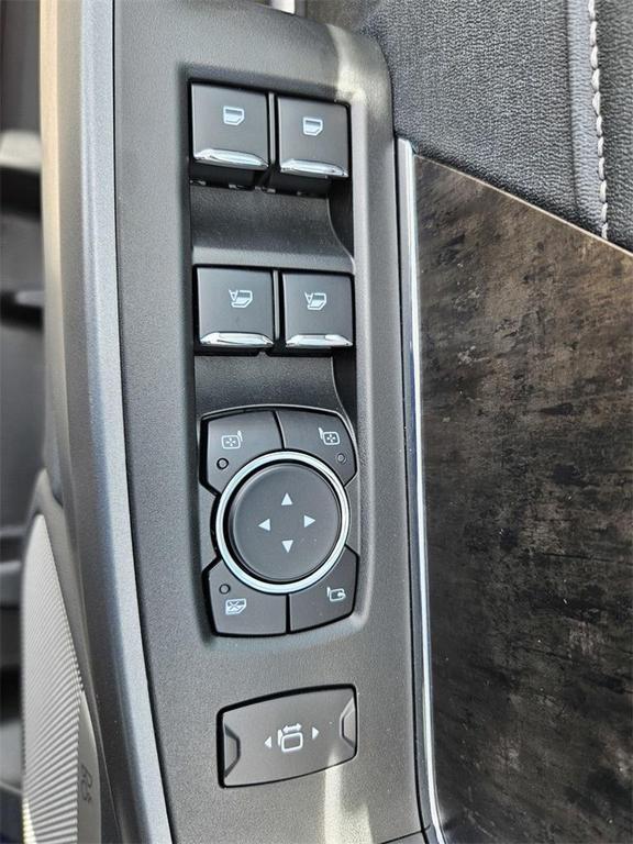 new 2025 Ford F-250 car, priced at $117,396