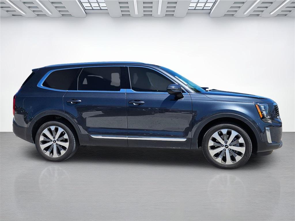 used 2022 Kia Telluride car, priced at $28,722