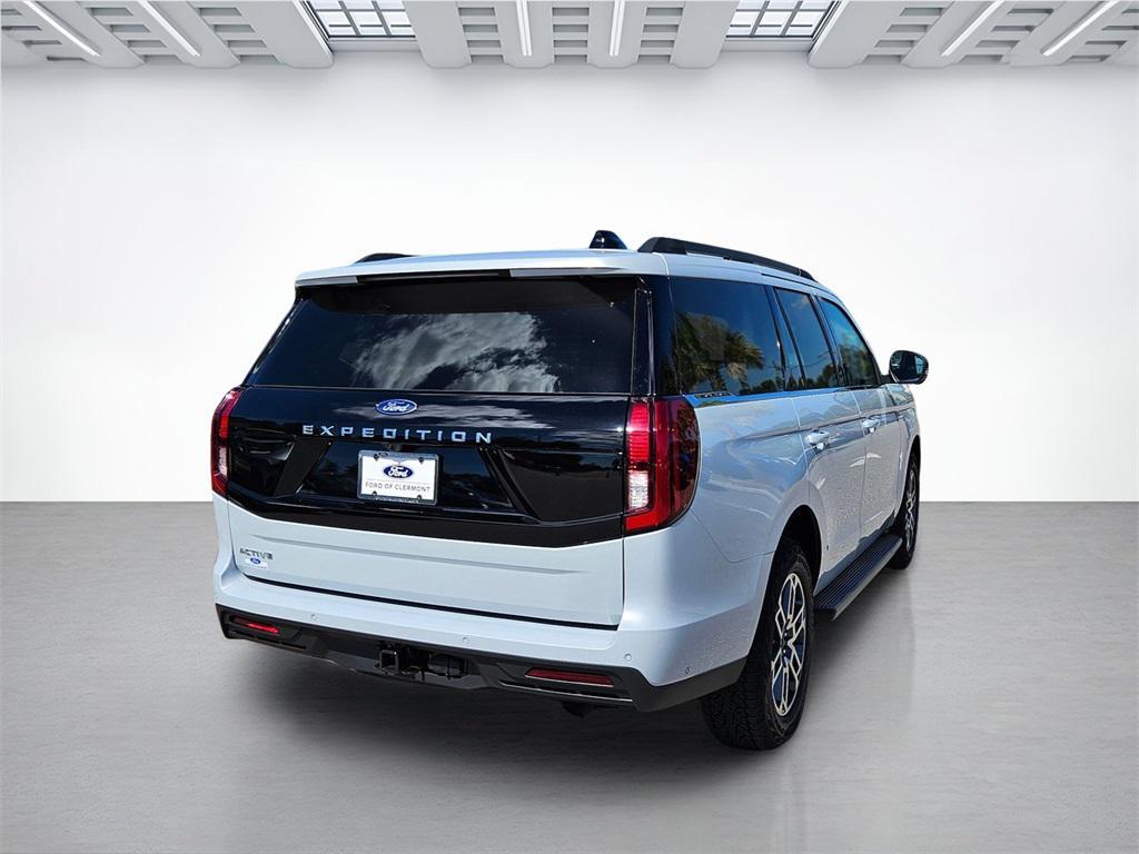 new 2025 Ford Expedition car, priced at $73,635