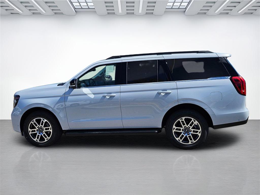 new 2025 Ford Expedition car, priced at $73,635