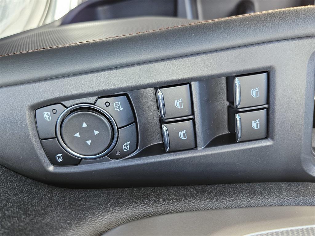 new 2025 Ford Expedition car, priced at $73,635