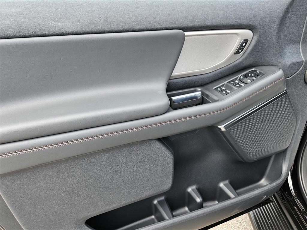new 2025 Ford Expedition Max car, priced at $65,198