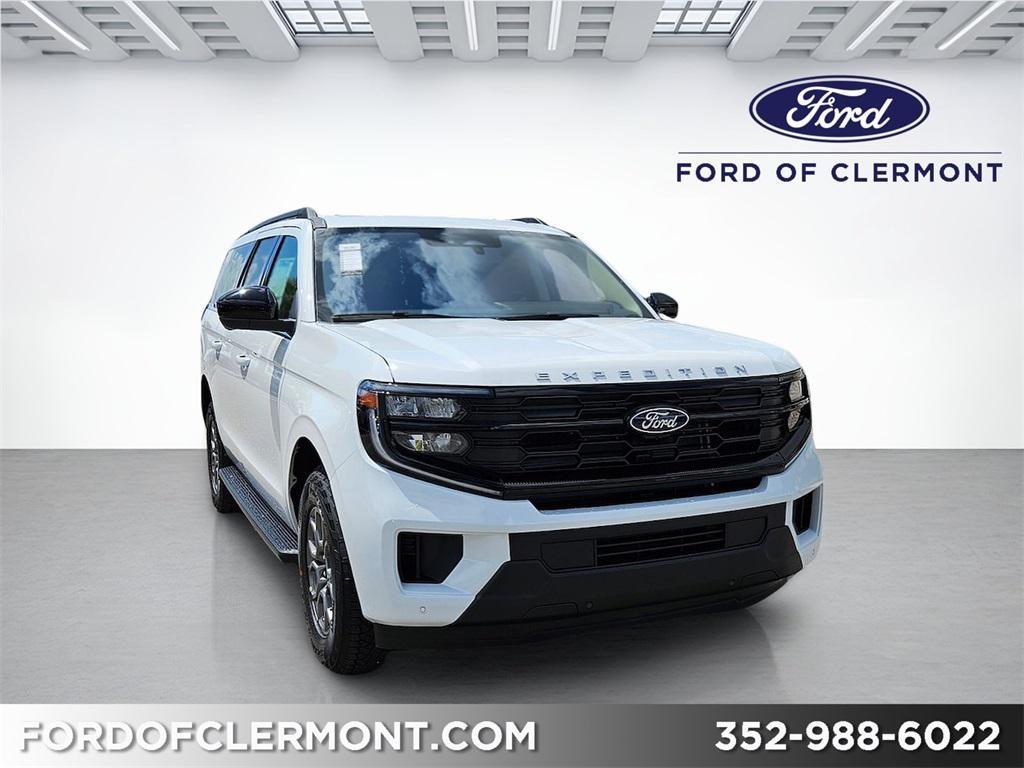 new 2025 Ford Expedition Max car, priced at $65,846