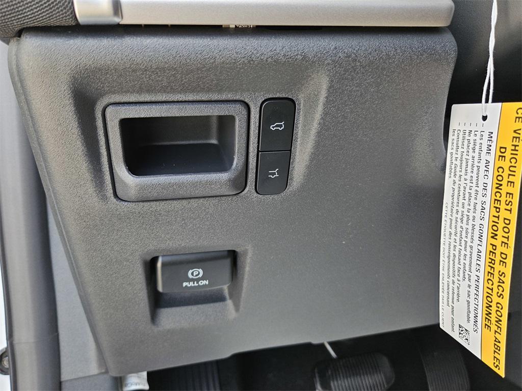 new 2025 Ford Expedition Max car, priced at $65,846