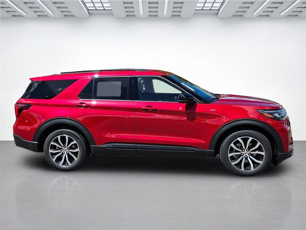 new 2025 Ford Explorer car, priced at $44,663