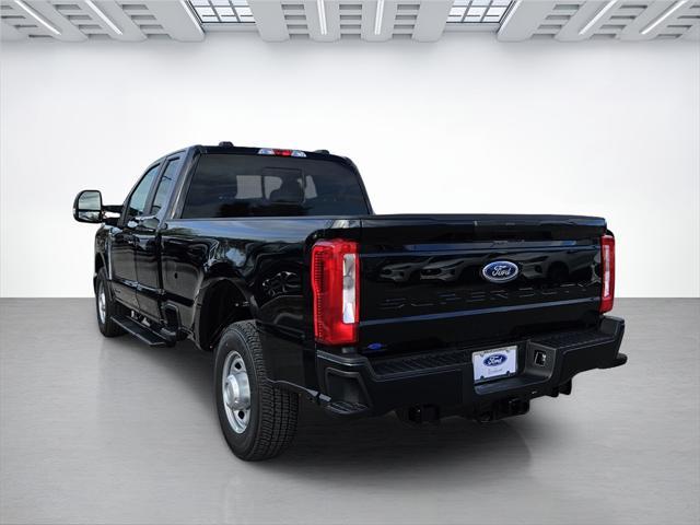 new 2025 Ford F-250 car, priced at $63,070